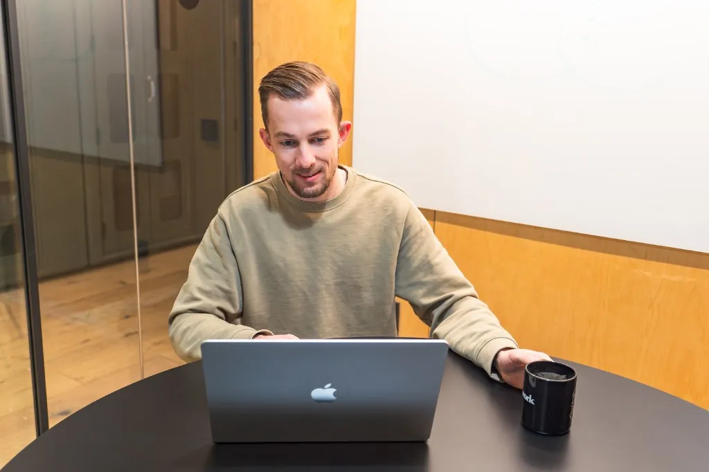 How I Scaled imagetocaption.ai Solo to 350,000 Users
